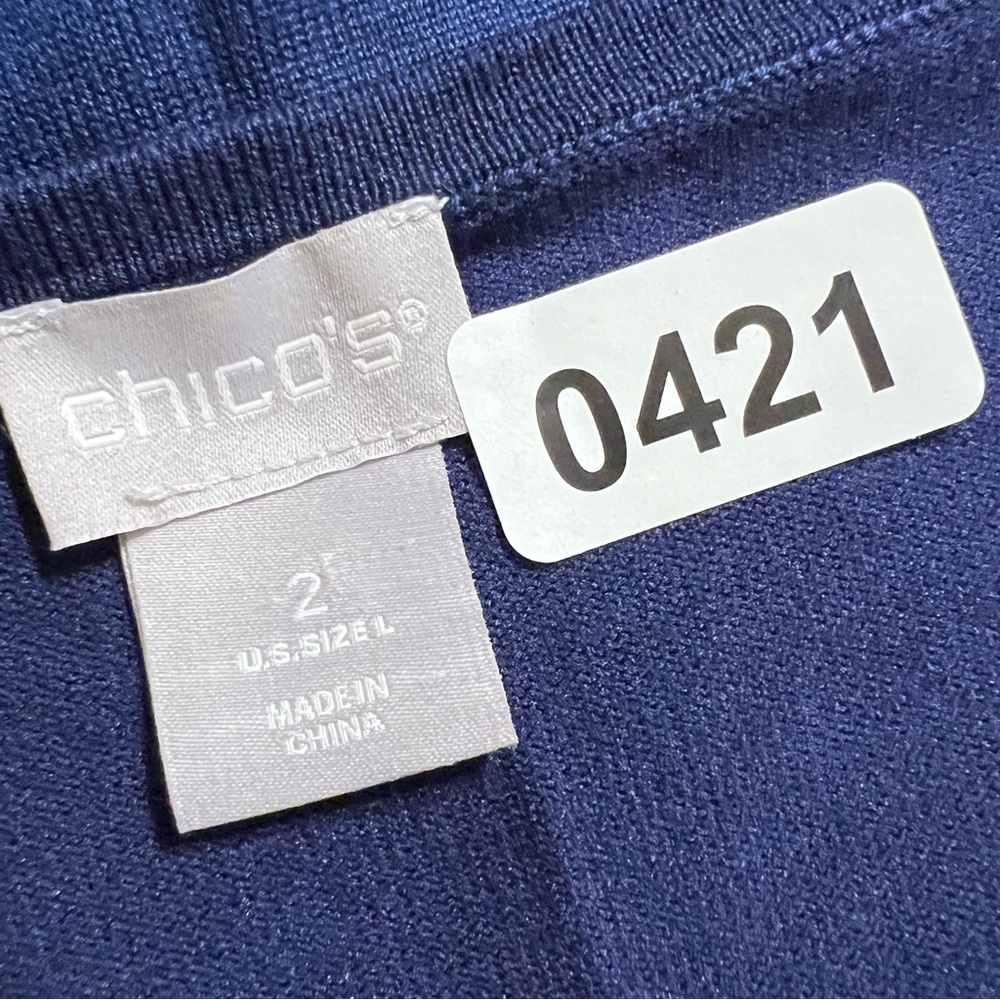 Chico's Dip Dye V-neck Pullover Lightweight Sweater Gradient Blue Long Sleeve - Picture 8 of 8
